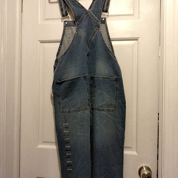 NWT Ardene Baggy Denim Overalls - XS - Picture 5 of 9